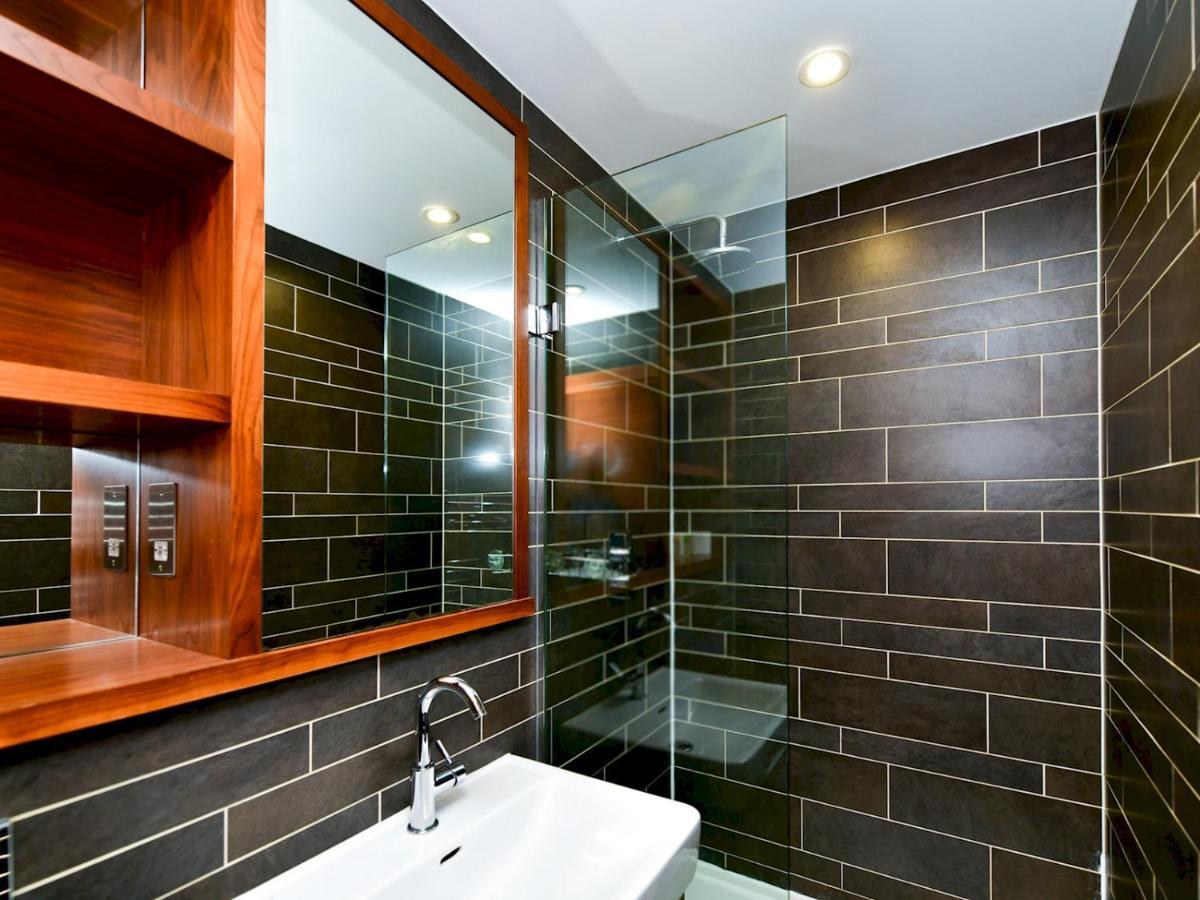 Pass The Keys Super Central Spacious 2 Bed Apartment With Parking 카디프 외부 사진